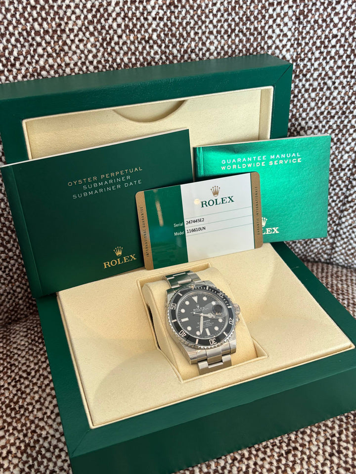 2017 ROLEX SUBMARINER DATE REF. 116610 BLACK DIAL 40MM AUTOMATIC WATCH