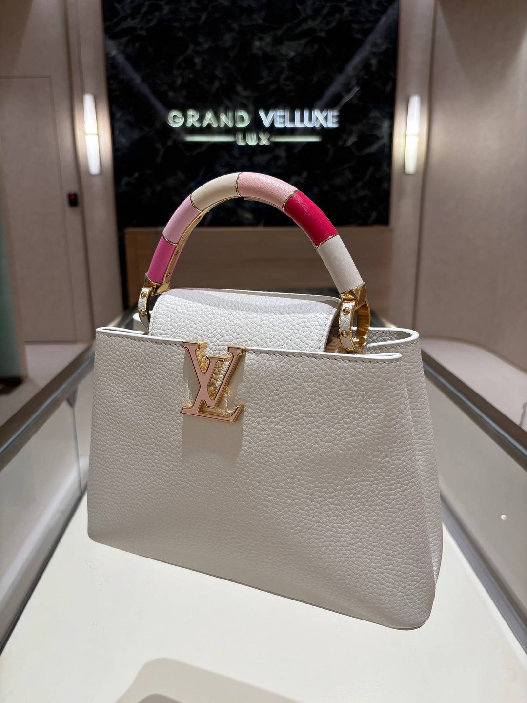 LOUIS VUITTON CAPUCINES BB LIMITED EDITION BAG IN WHITE TAURILLON LEATHER WITH RAINBOW TOP HANDLE