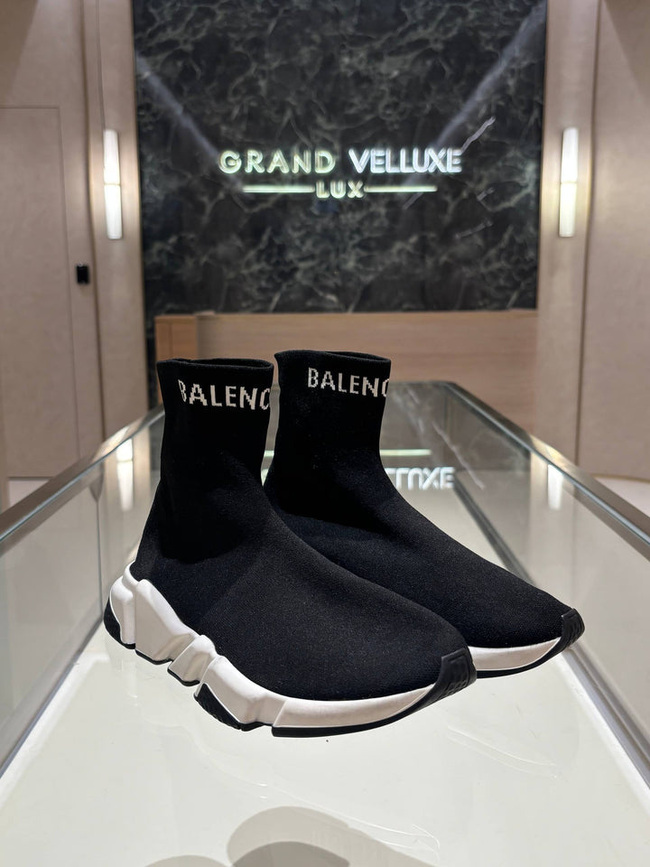 BALENCIAGA SPEED 2.0 TRAINER SNEAKERS SIZE 42 IN BLACK KNIT FABRIC